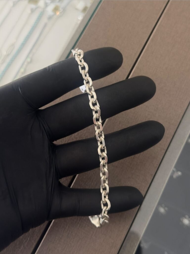 Pulseira   Modelo  Cartier