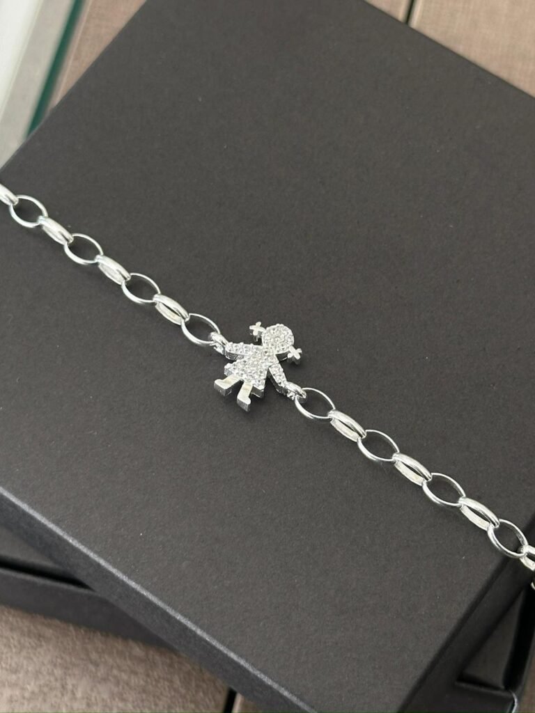 Pulseira menina cravejado