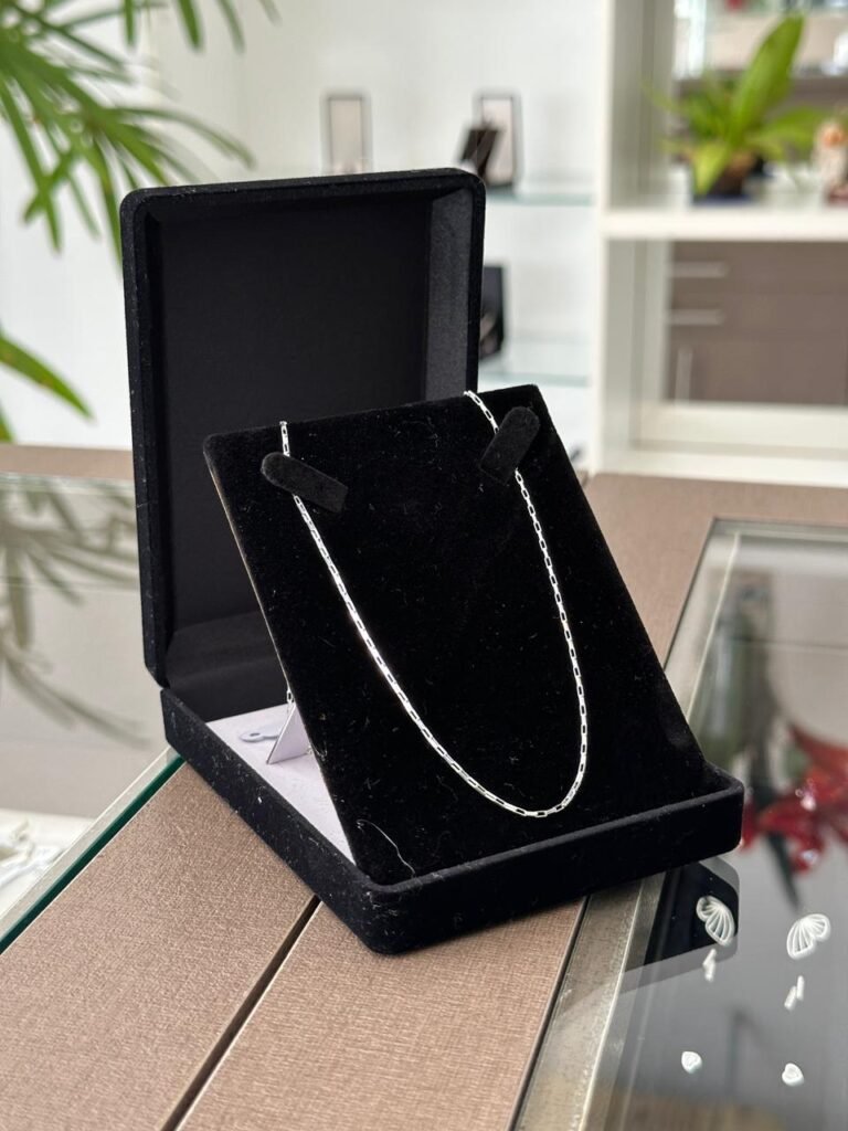Corrente Modelo Cartier